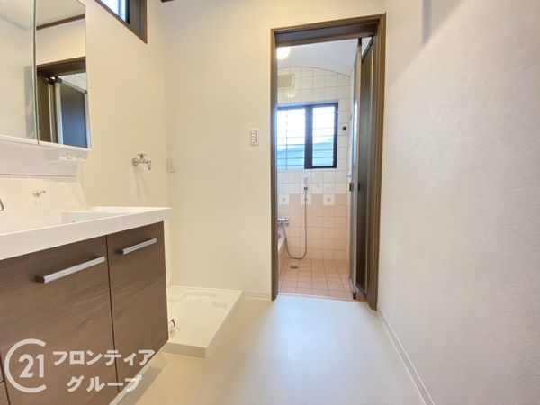 宇治市木幡平尾の中古一戸建て