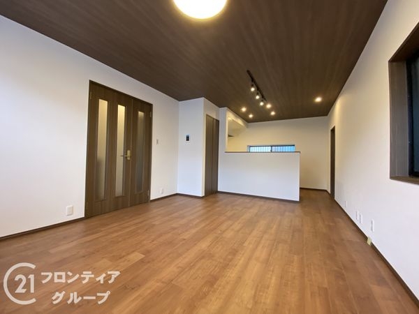 宇治市木幡平尾の中古一戸建て