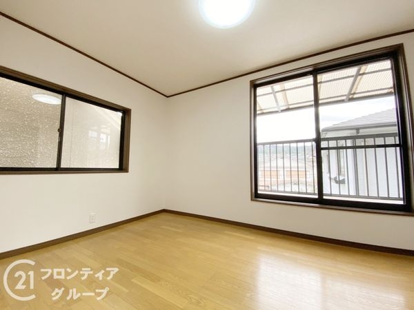 宇治市木幡平尾の中古一戸建て
