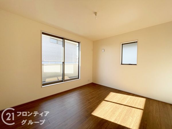 京都市西京区松室北河原町　新築一戸建て　1号棟