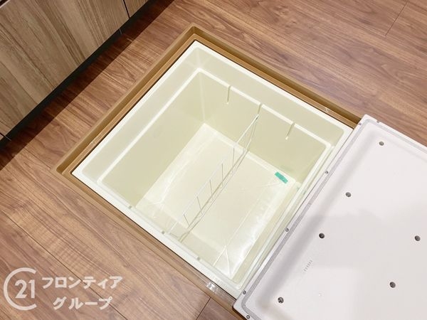 京都市西京区松室北河原町　新築一戸建て　1号棟