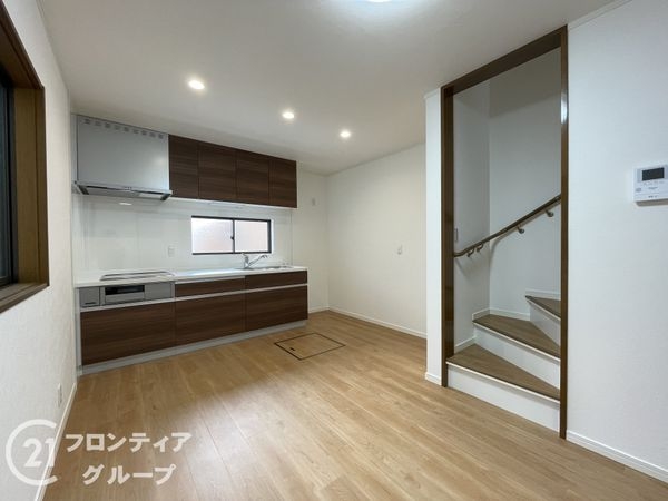 向日市寺戸町三ノ坪の中古一戸建て