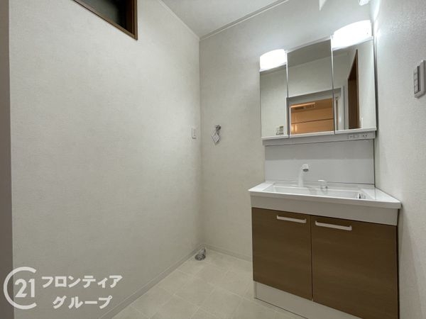 向日市寺戸町三ノ坪の中古一戸建て