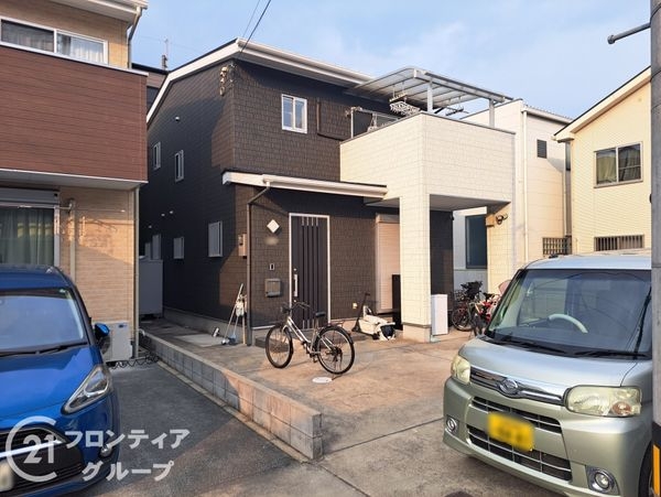 京都市伏見区羽束師菱川町　中古一戸建て