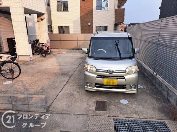 京都市伏見区羽束師菱川町　中古一戸建て
