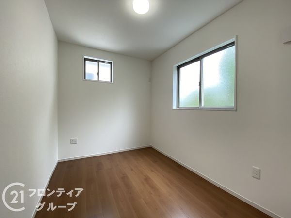 京田辺市河原神谷　新築一戸建て　1期　５号地