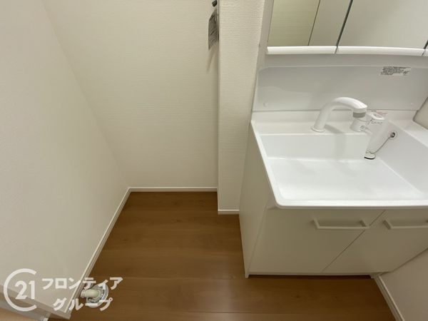 京田辺市河原神谷　新築一戸建て　1期　５号地