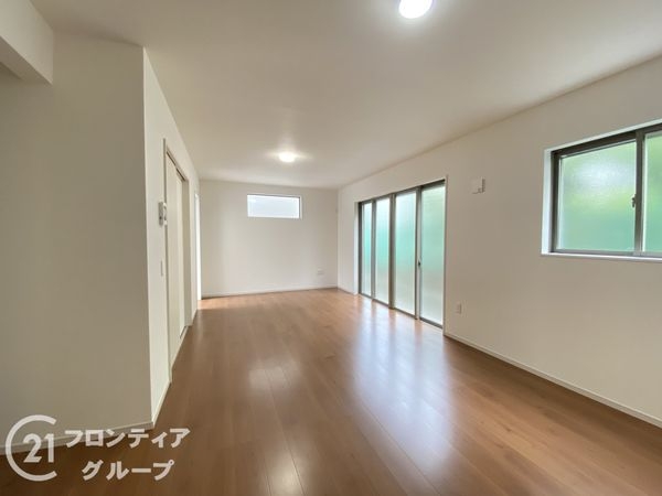 京田辺市河原神谷　新築一戸建て　1期　５号地