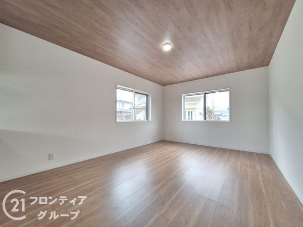 大津市本堅田２丁目　新築一戸建て