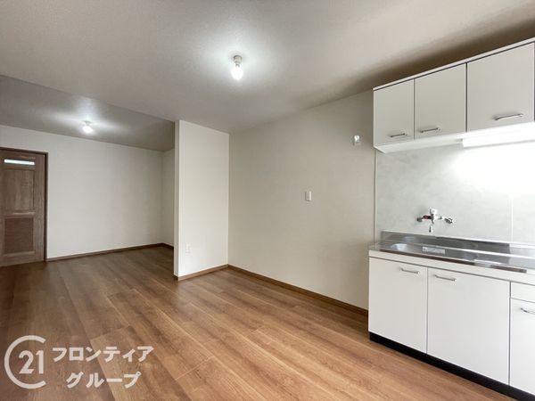 京都市伏見区淀際目町　中古一戸建て