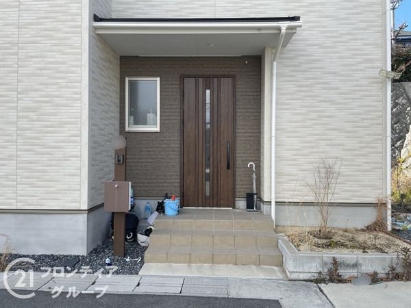 八幡市八幡隅田口　中古一戸建て