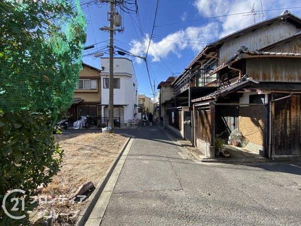 京都市伏見区深草極楽寺町　新築戸建