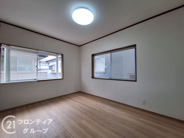 大津市里３丁目の中古一戸建て