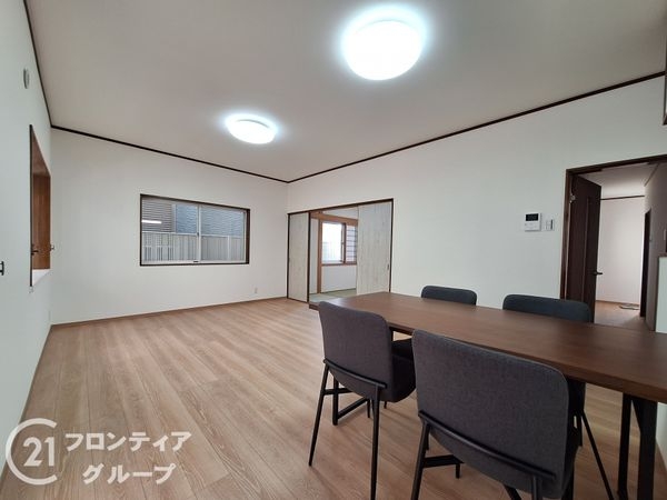 大津市里３丁目の中古一戸建て