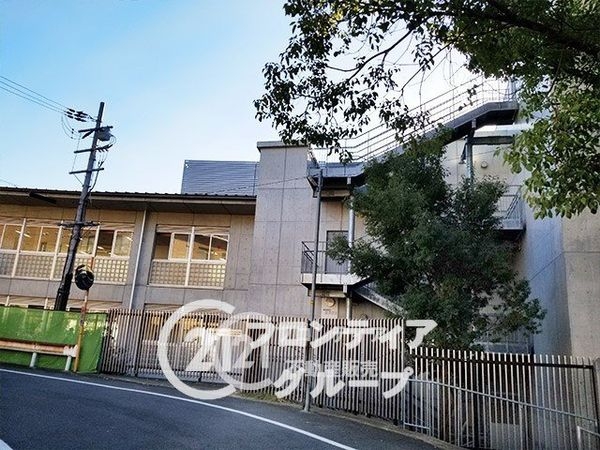宇治市五ケ庄広岡谷の中古一戸建て(宇治市立宇治小学校)