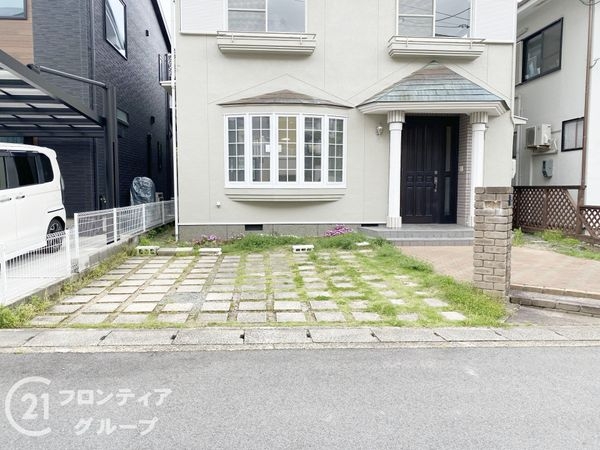 宇治市五ケ庄広岡谷の中古一戸建て