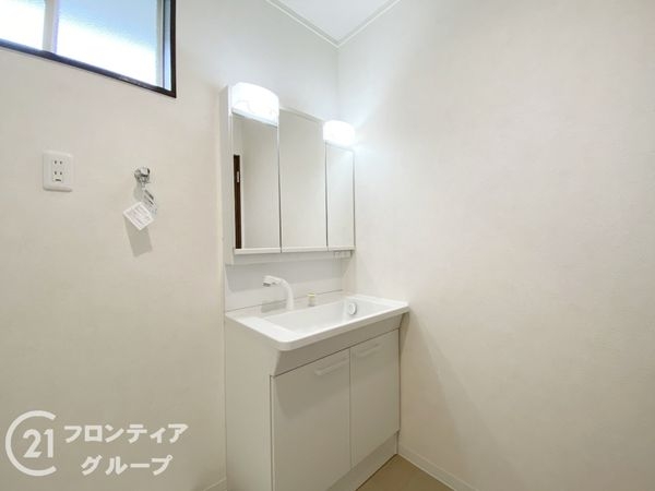 宇治市五ケ庄広岡谷の中古一戸建て