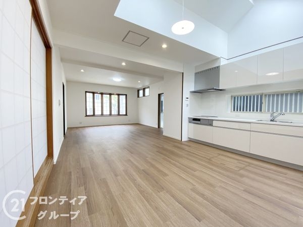 宇治市五ケ庄広岡谷　中古一戸建て