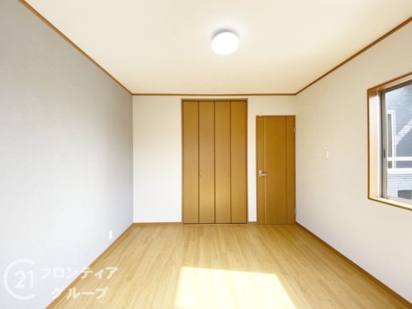 京都市伏見区羽束師菱川町の中古一戸建て