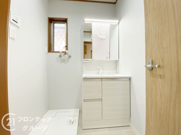 京都市伏見区羽束師菱川町の中古一戸建て