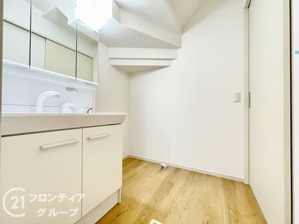 京田辺市河原神谷　新築一戸建て　１期　４号地