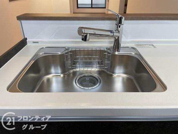 京都市伏見区納所岸ノ下　新築一戸建て