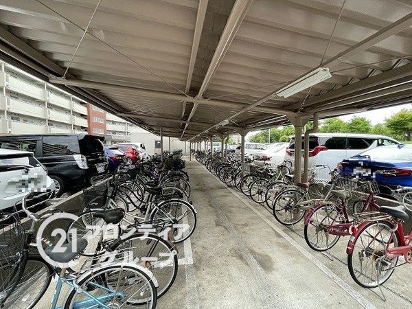 向島ニュータウン第三街区Ｇ棟　中古マンション