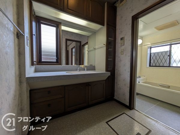 大津市青山２丁目の中古一戸建て