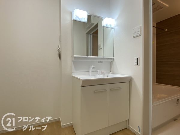 京都市伏見区向島津田町　新築一戸建て