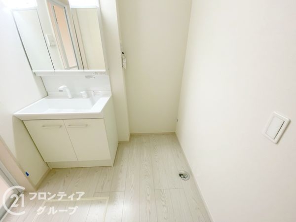 京都市伏見区桃山町正宗　新築一戸建て　１期　2号棟