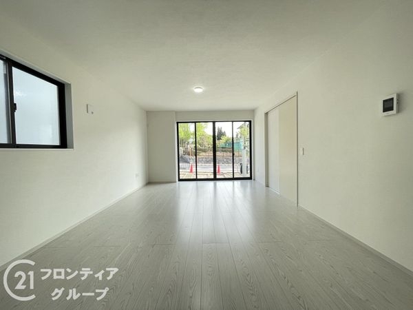 京都市伏見区桃山町正宗　新築一戸建て　１期　７号棟