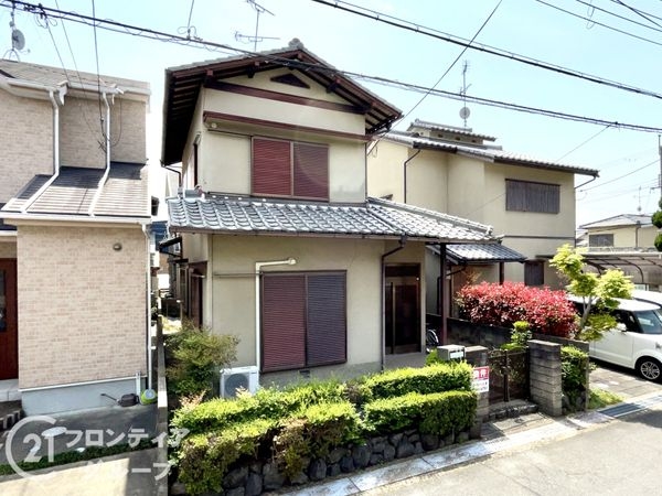 城陽市寺田西ノ口の中古一戸建て
