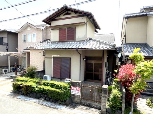 城陽市寺田西ノ口の中古一戸建て