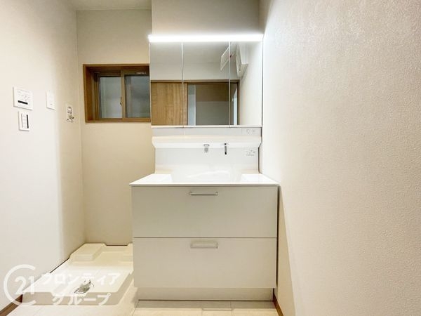 京都市伏見区淀美豆町　新築一戸建て