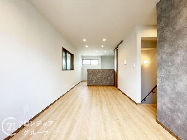 京都市伏見区淀美豆町　新築一戸建て