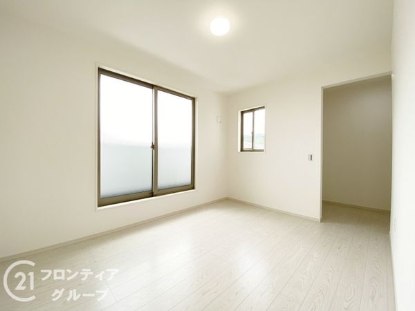 長岡京市奥海印寺太鼓山　新築一戸建て　３期　２号棟