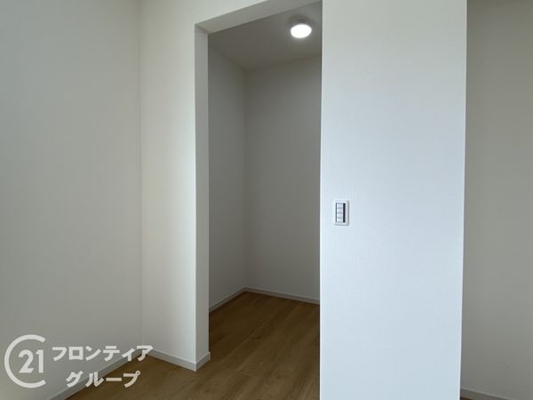 長岡京市奥海印寺太鼓山　新築一戸建て　３期　１号棟