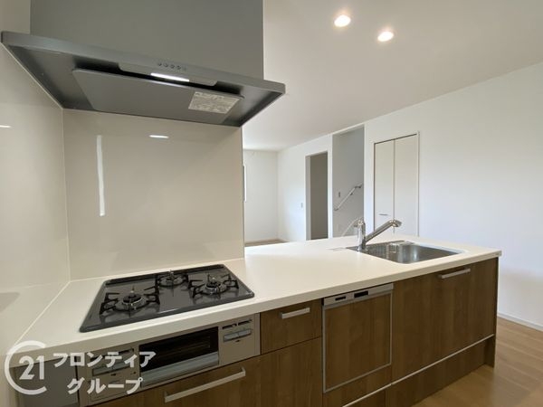 長岡京市奥海印寺太鼓山　新築一戸建て　３期　１号棟