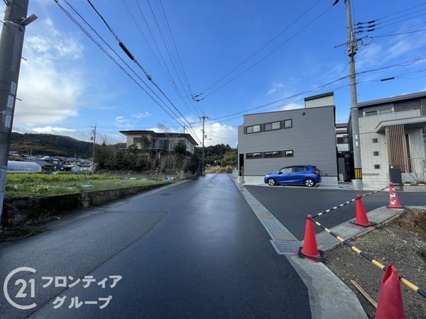 長岡京市奥海印寺太鼓山　新築一戸建て　３期　全２区画　１号棟