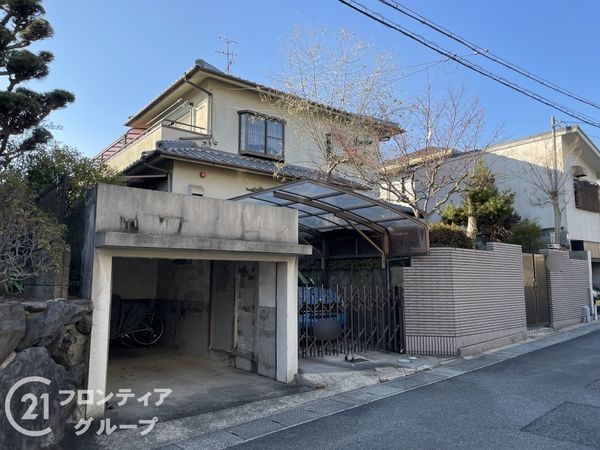 城陽市久世下大谷の中古一戸建て