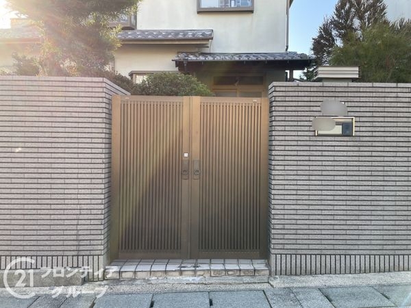 城陽市久世下大谷　中古一戸建て