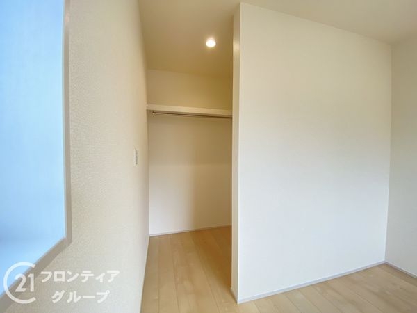 宇治市伊勢田町南遊田　新築一戸建て　全１区画