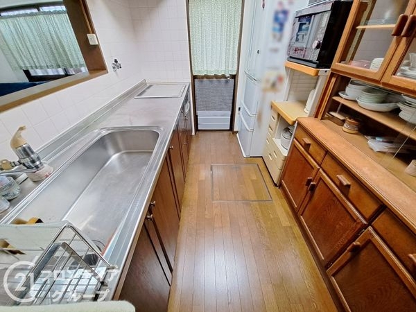 宇治市木幡平尾の中古一戸建て(キッチン)