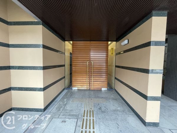 イーグルコート伏見桃山 中古マンション(エントランス)