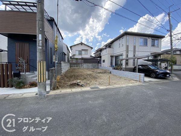 長岡京市今里川原　新築一戸建て　全１区画