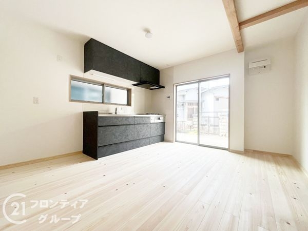 京都市伏見区向島西堤町　中古戸建