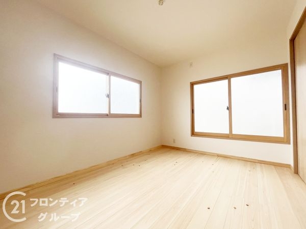 京都市伏見区向島西堤町の中古一戸建て