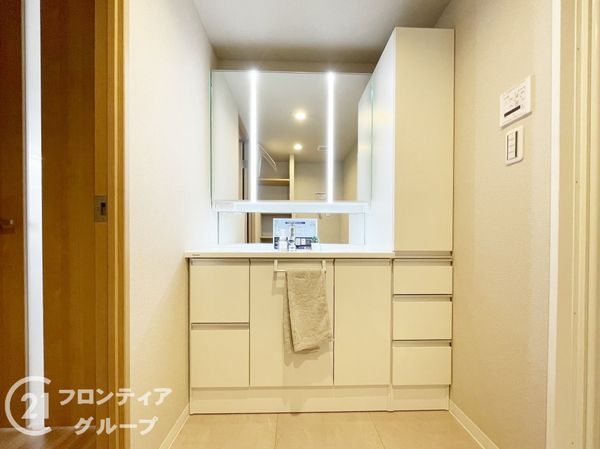 吉祥院ガーデンハイツE棟　中古マンション