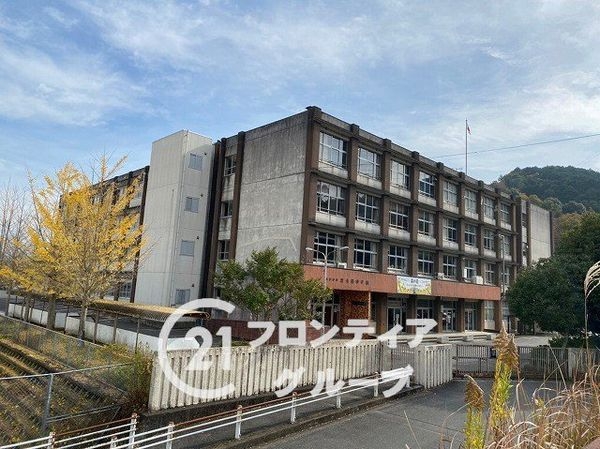 大津市秋葉台の中古一戸建て(大津市立北大路中学校)