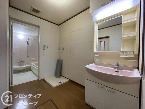 宇治市広野町東裏の中古一戸建て